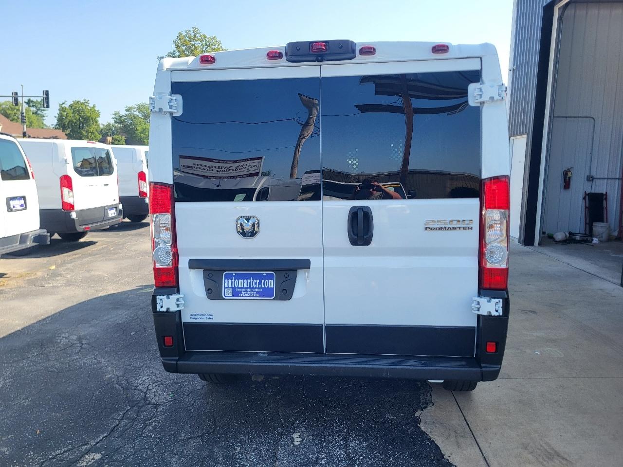 RAM Promaster 2500 Low Roof 2025