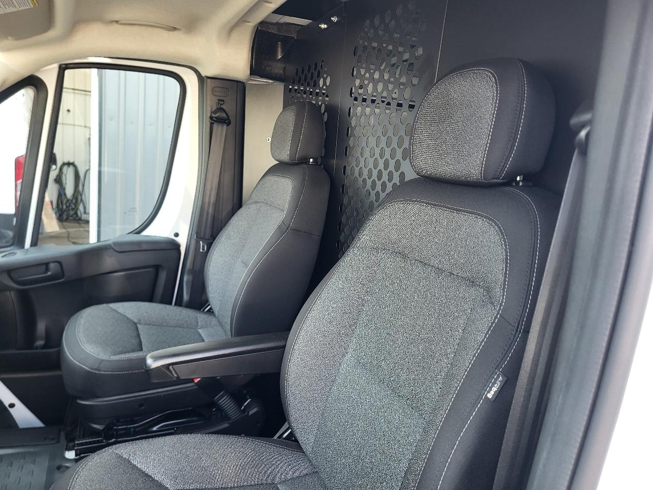 RAM Promaster 2500 Low Roof 2025