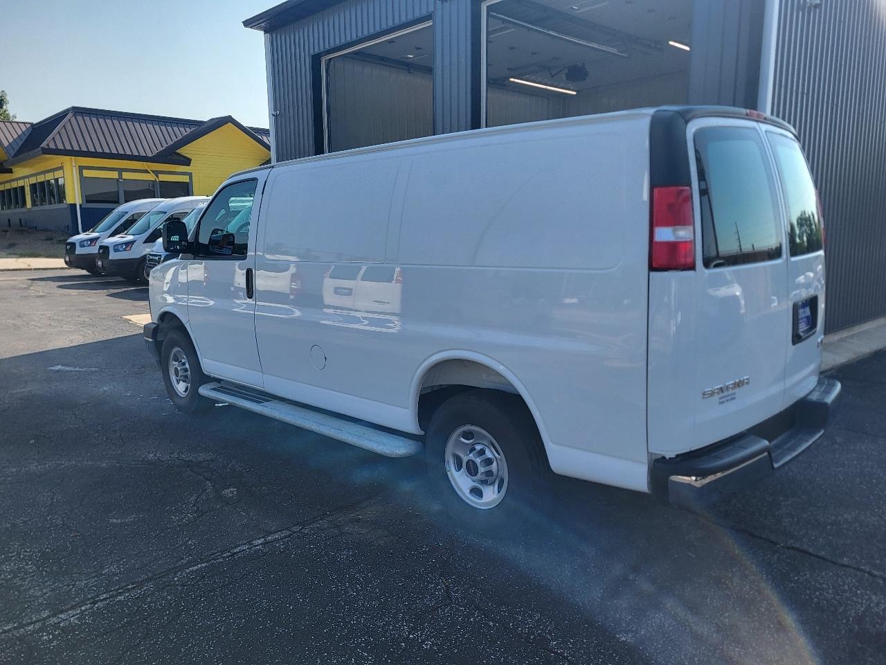 GMC Savana G2500 Cargo 2025