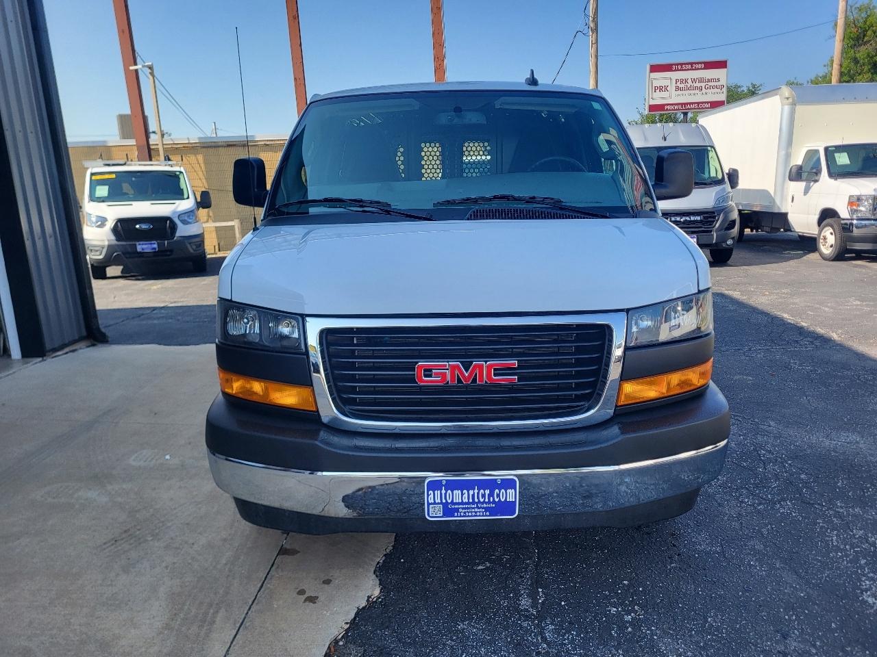 GMC Savana G2500 Cargo 2025
