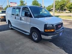 2025 GMC Savana 