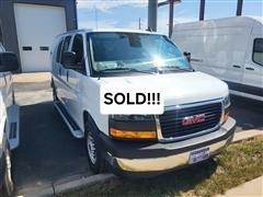 2025 GMC Savana 