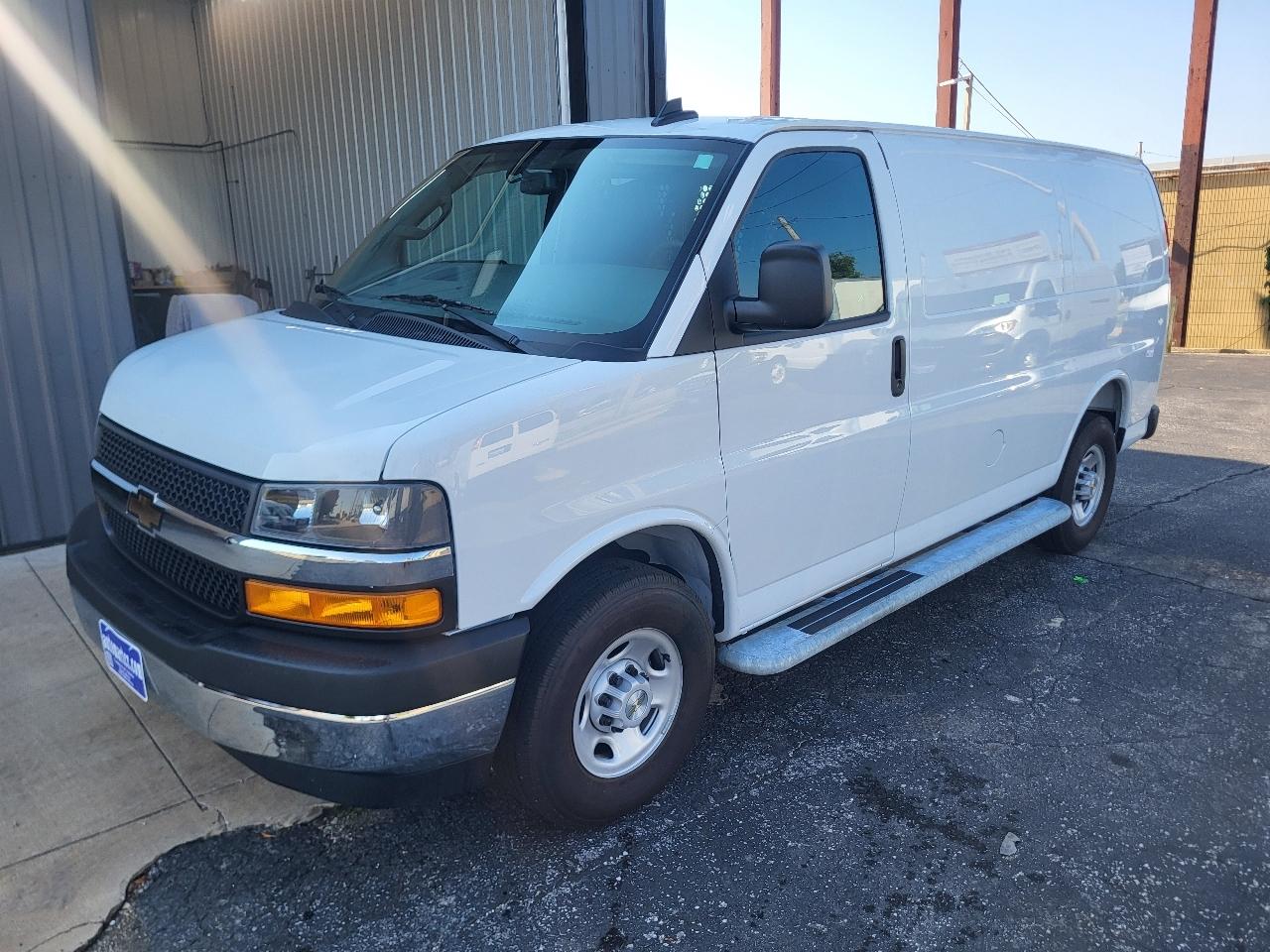 Chevrolet Express 2500 Cargo 2025