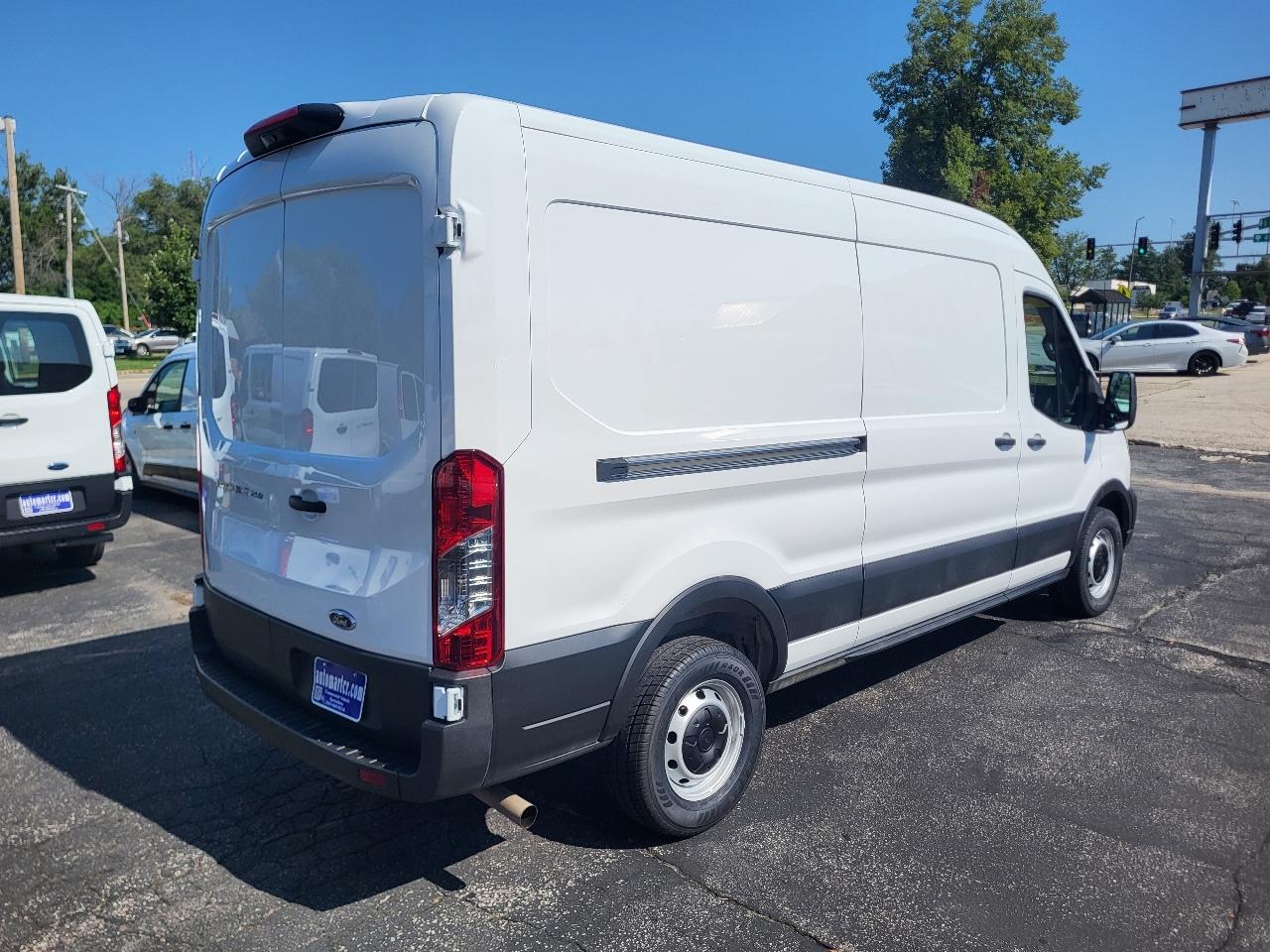 Ford Transit 250 Van 2025