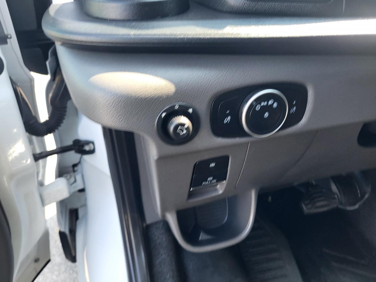 Ford Transit 250 Van 2025