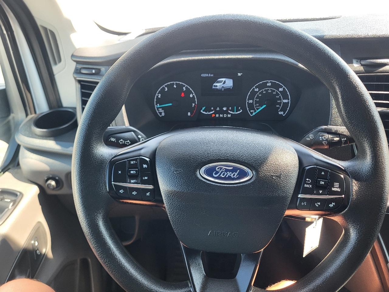 Ford Transit 250 Van 2025