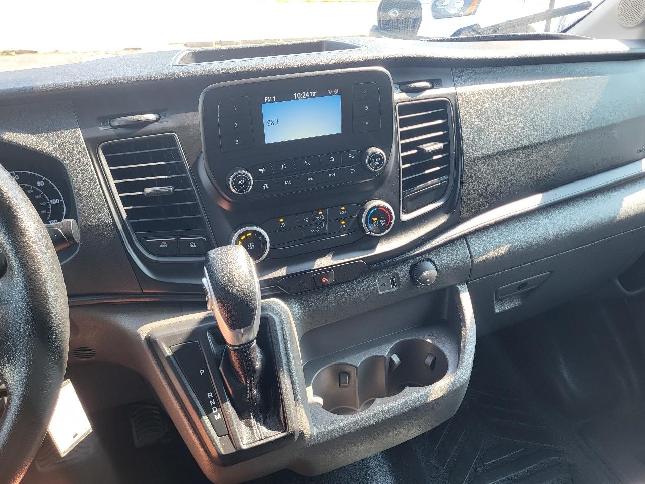 Ford Transit 250 Van 2025