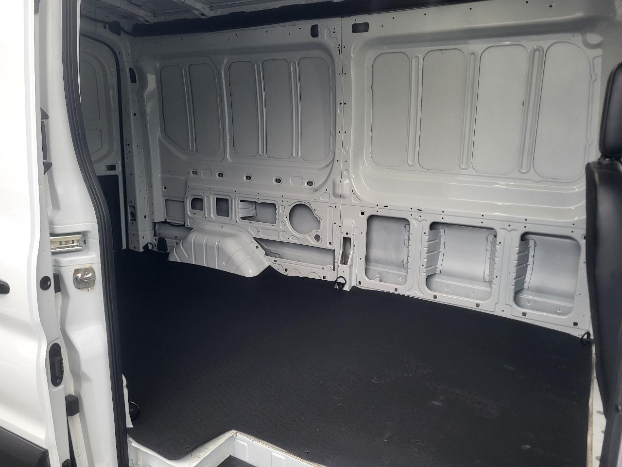 Ford Transit 250 Van 2025