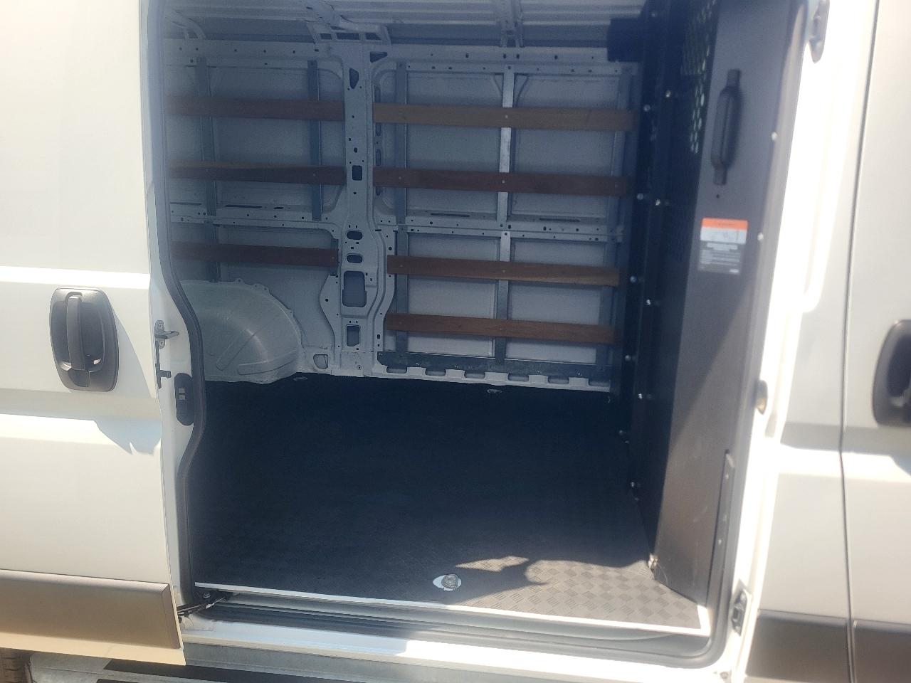 RAM Promaster 2500 Low Roof 2025