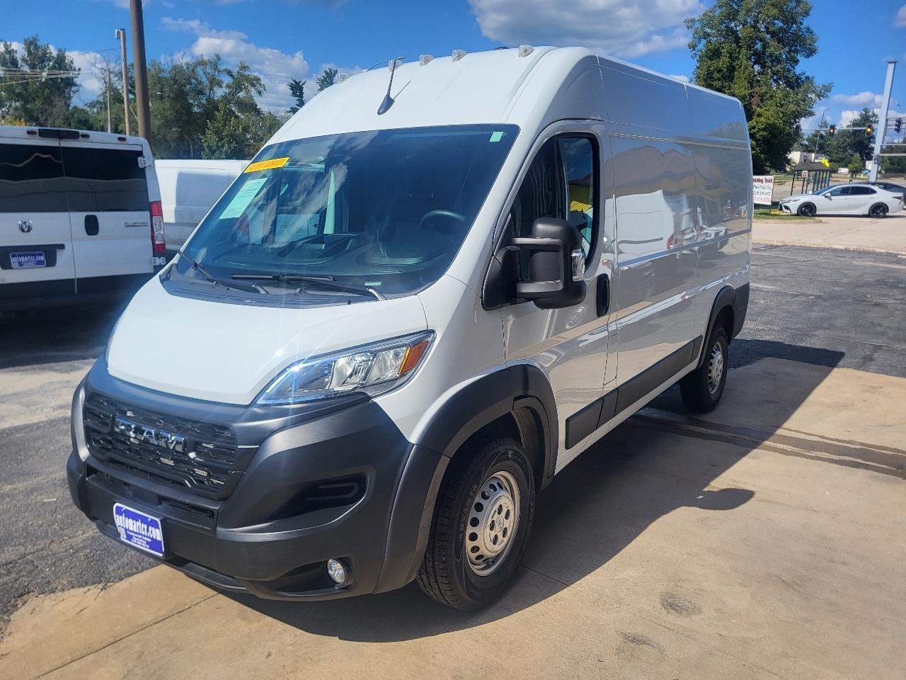 RAM Promaster 2500 High Roof 136-in. WB 2026