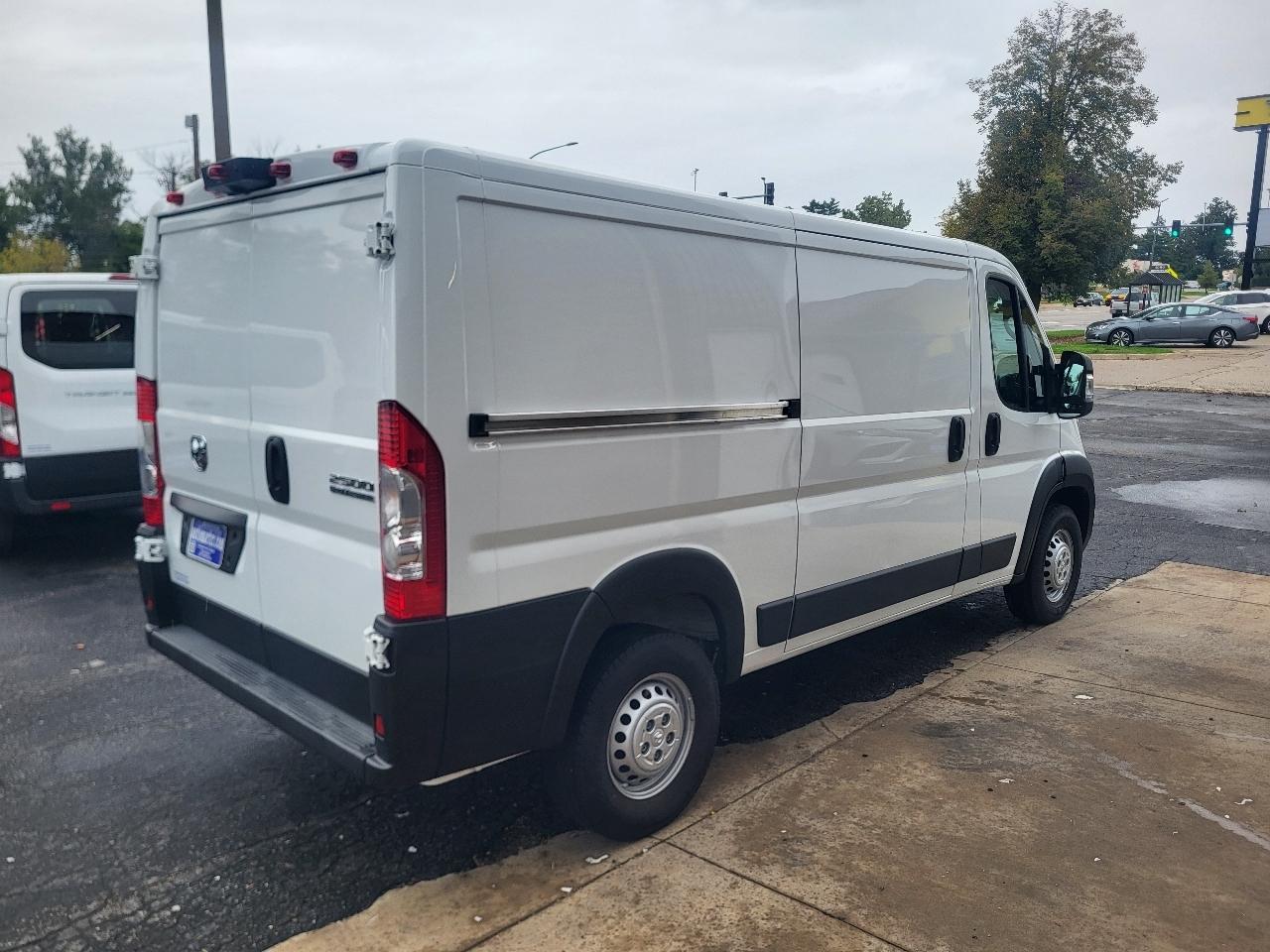 RAM Promaster 2500 Low Roof 2025