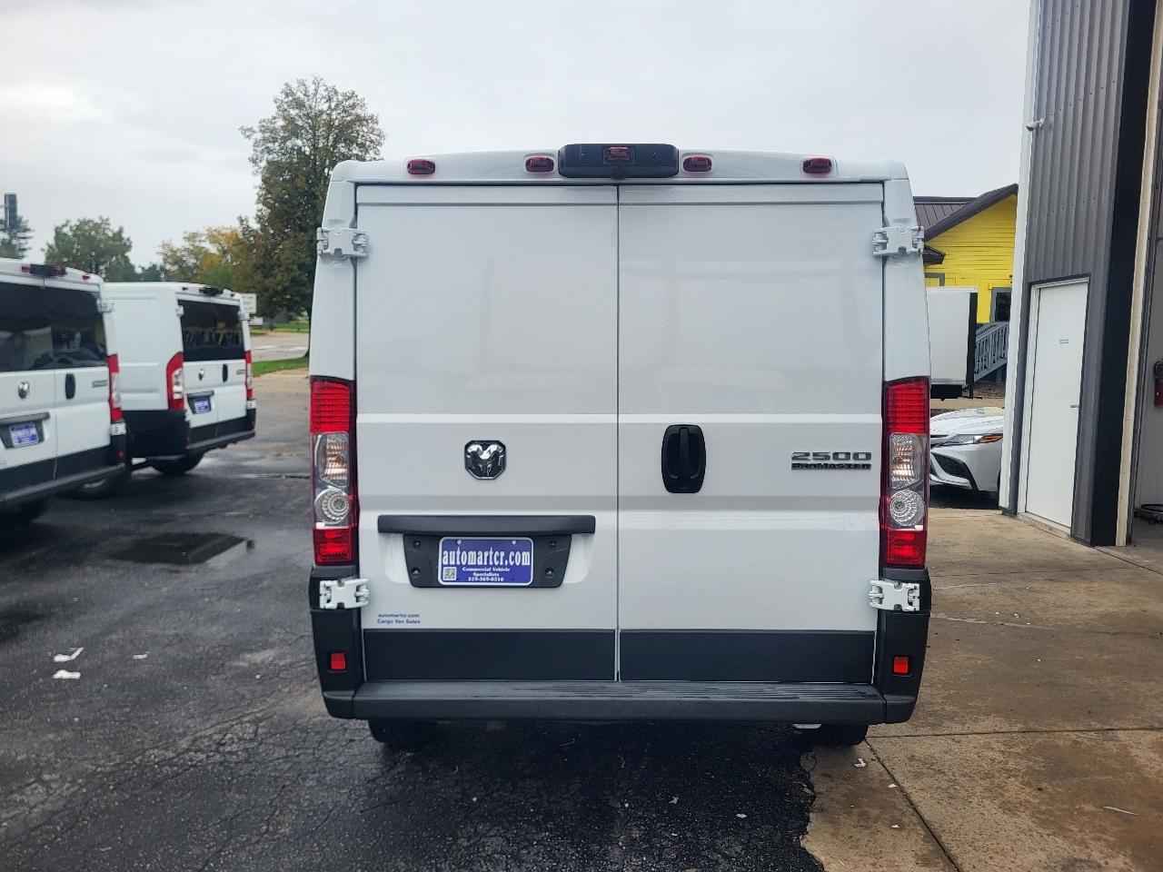RAM Promaster 2500 Low Roof 2025