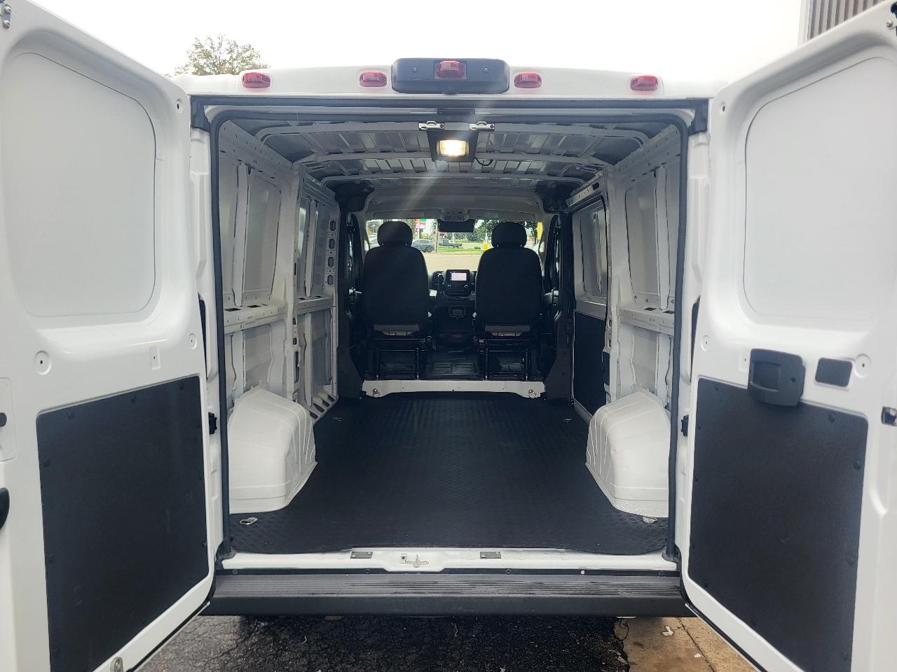 RAM Promaster 2500 Low Roof 2025