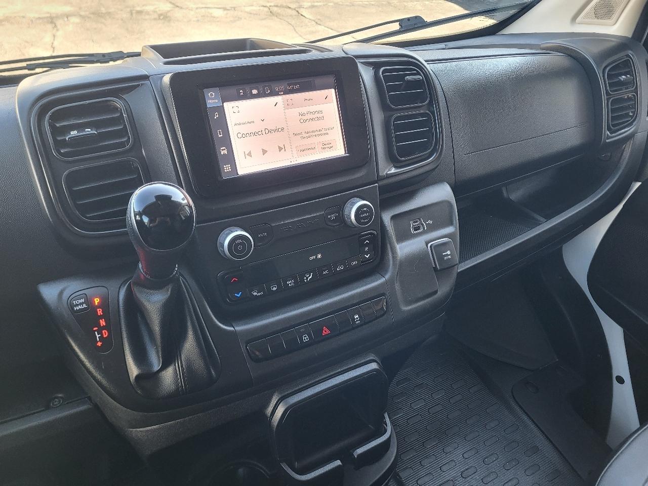 Ram ProMaster 2500 photo 11