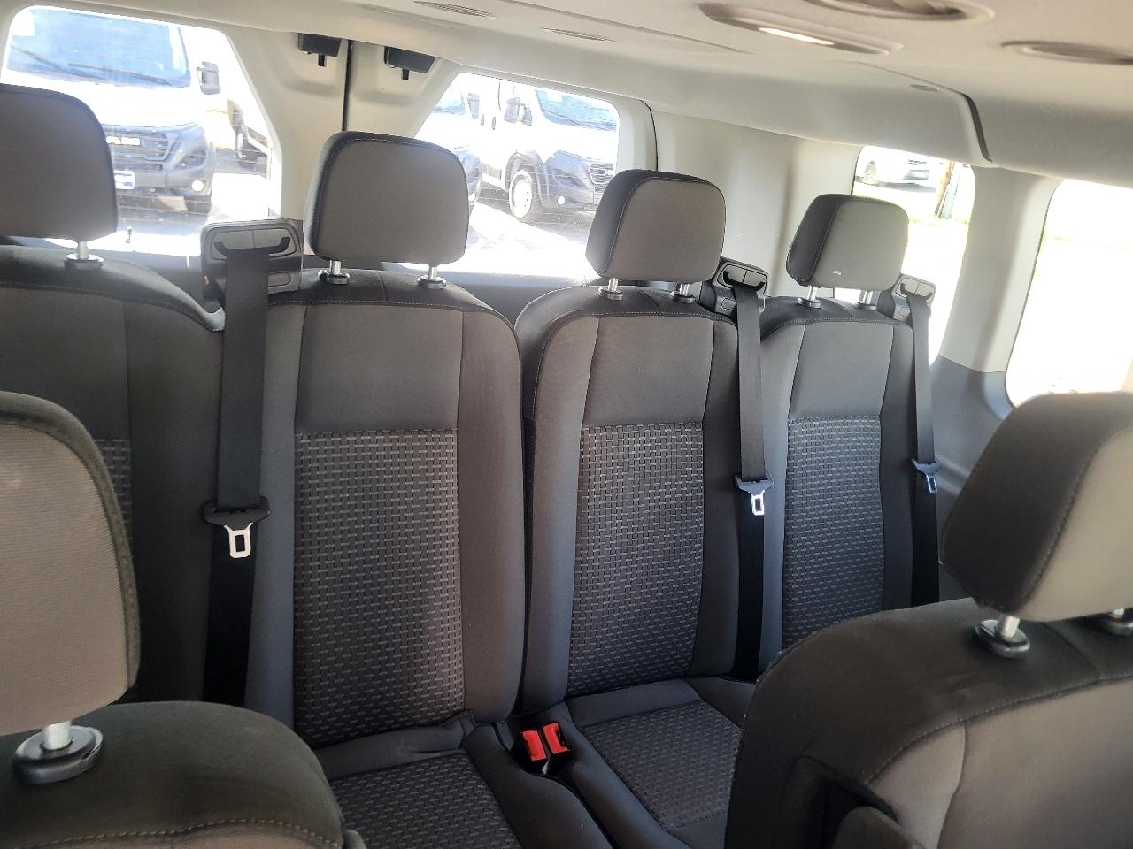 Ford Transit 350 Wagon Low Roof XLT w/Sliding Pass. 148-in. WB 2025