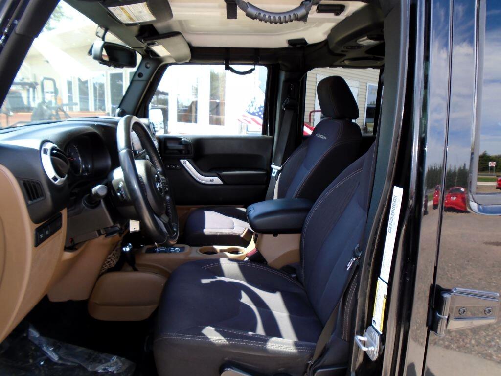 Jeep Wrangler Unlimited Rubicon 4WD 2014