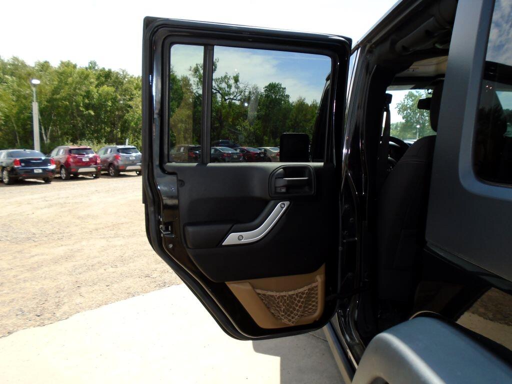 Jeep Wrangler Unlimited Rubicon 4WD 2014