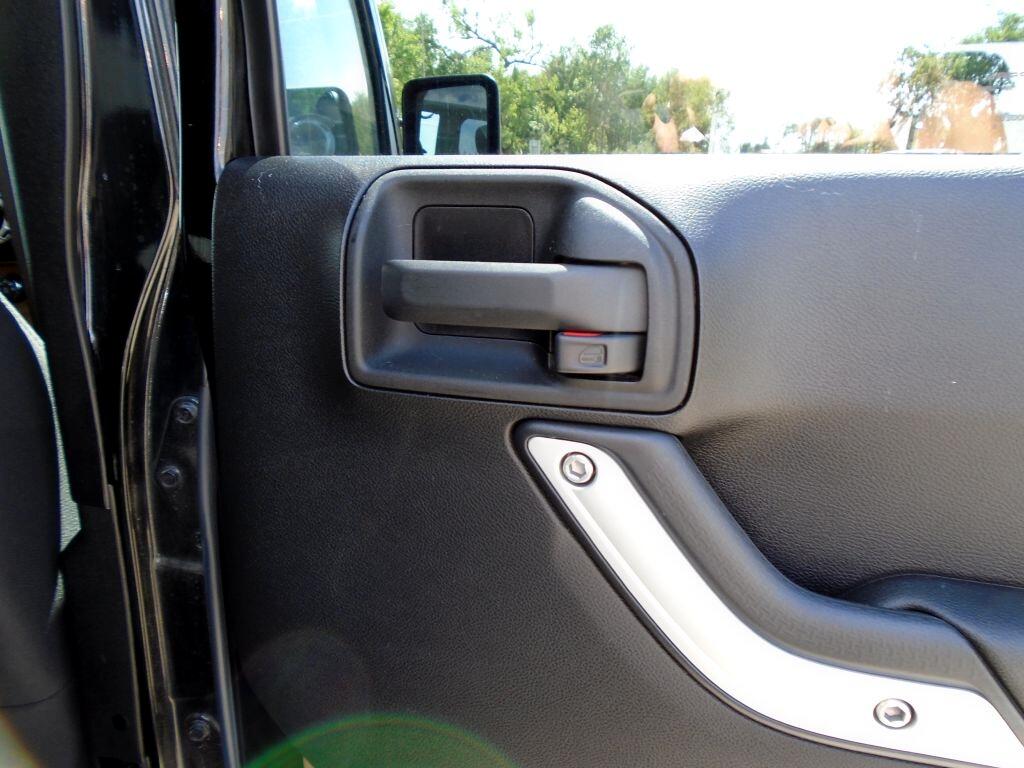 Jeep Wrangler Unlimited Rubicon 4WD 2014