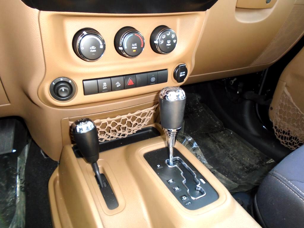Jeep Wrangler Unlimited Rubicon 4WD 2014