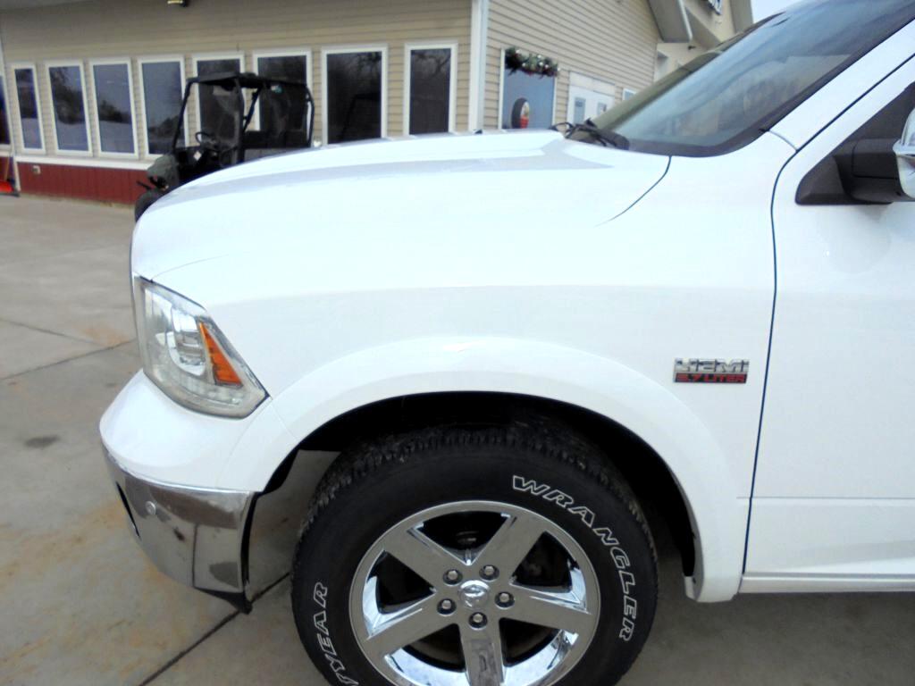 RAM 1500 Laramie Crew Cab SWB 4WD 2015