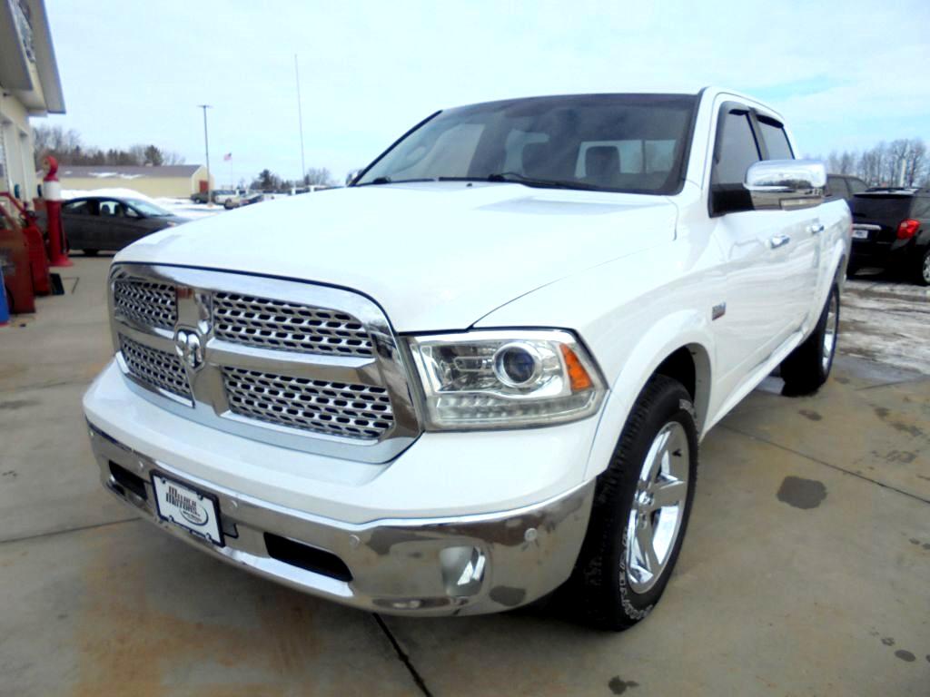 RAM 1500 Laramie Crew Cab SWB 4WD 2015
