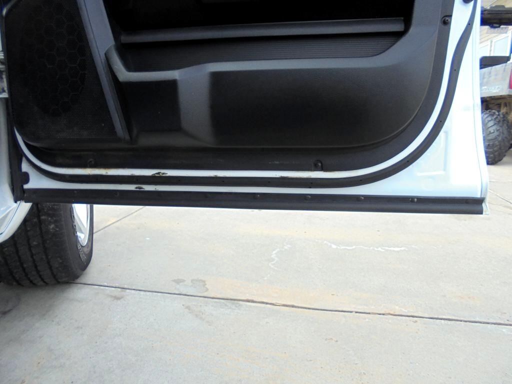 RAM 1500 Laramie Crew Cab SWB 4WD 2015