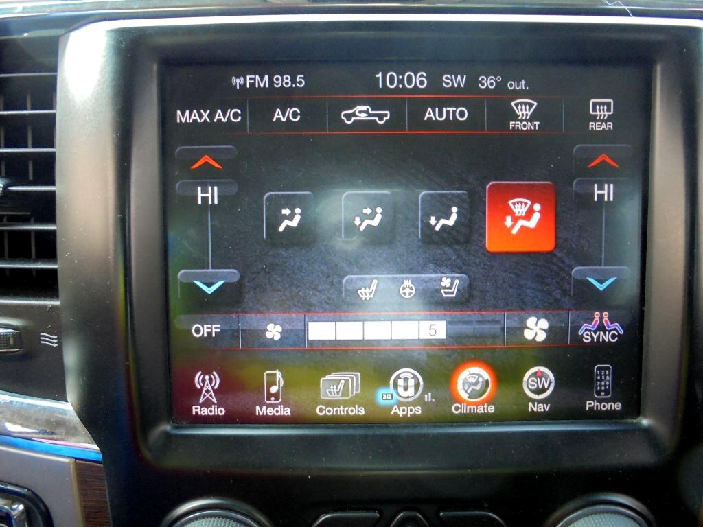 RAM 1500 Laramie Crew Cab SWB 4WD 2015