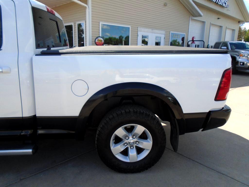 RAM 1500 SLT Quad Cab 4WD 2014