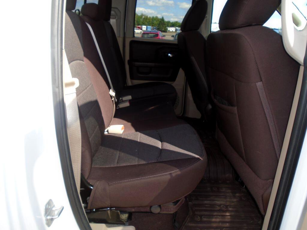 RAM 1500 SLT Quad Cab 4WD 2014