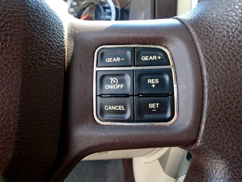RAM 1500 SLT Quad Cab 4WD 2014