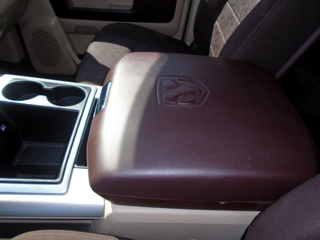 RAM 1500 SLT Quad Cab 4WD 2014