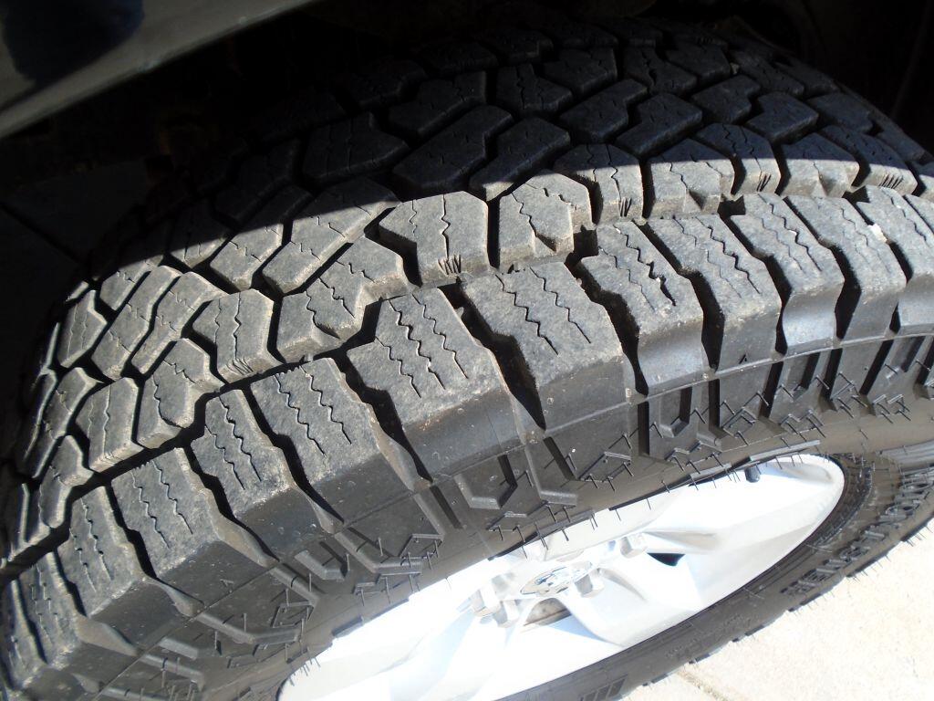 RAM 1500 SLT Quad Cab 4WD 2014