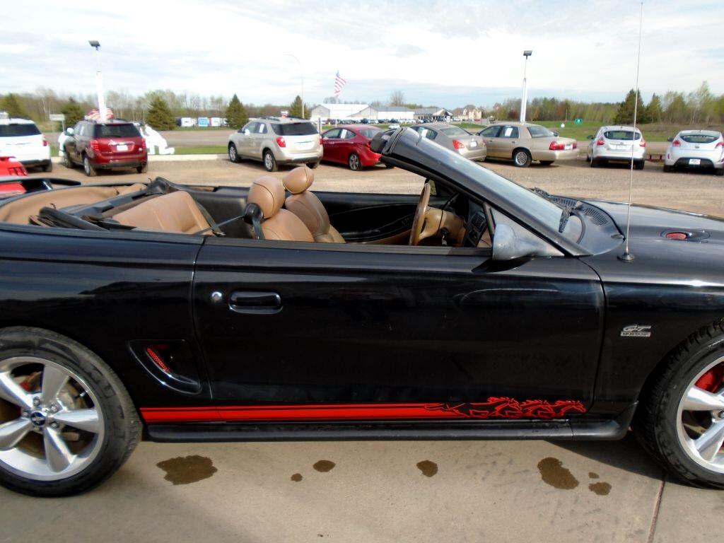 Ford Mustang GT convertible 1994