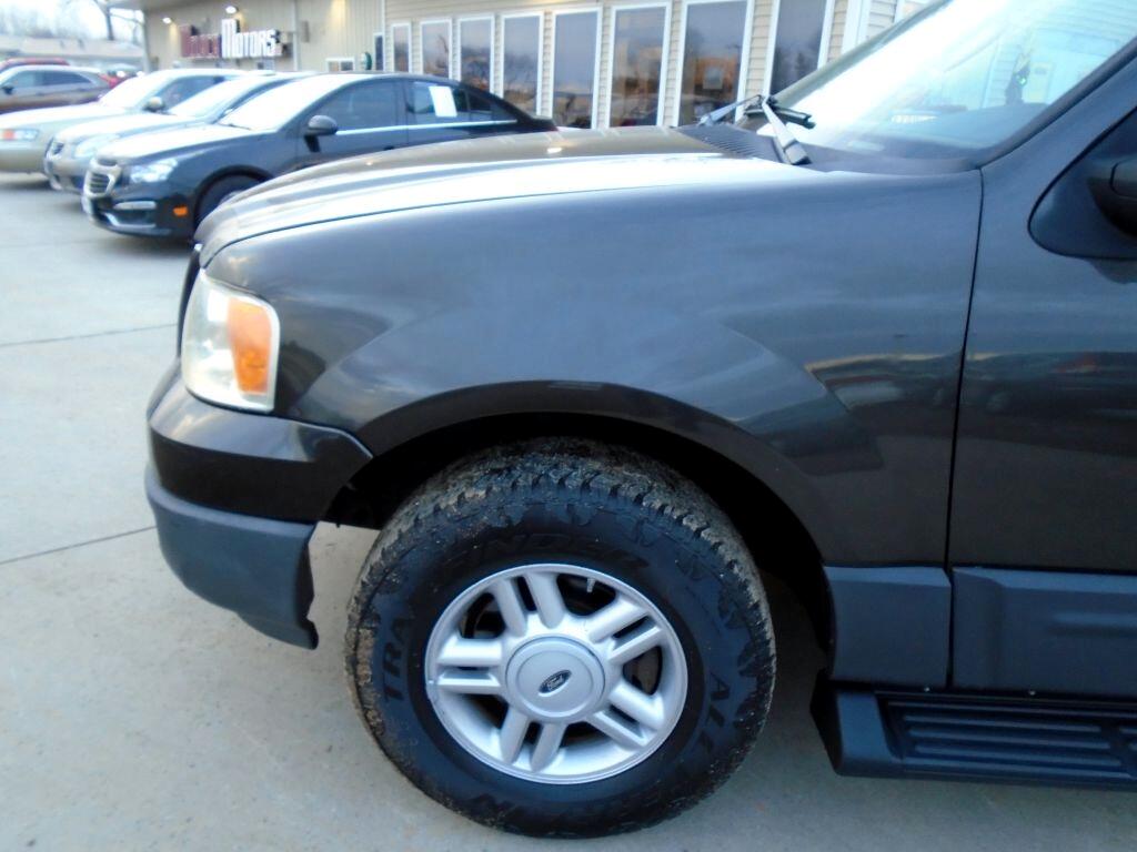 Ford Expedition XLT 4WD 2005
