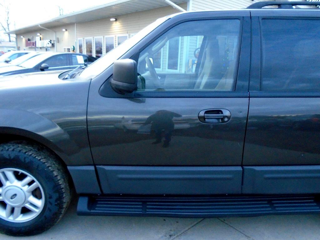 Ford Expedition XLT 4WD 2005