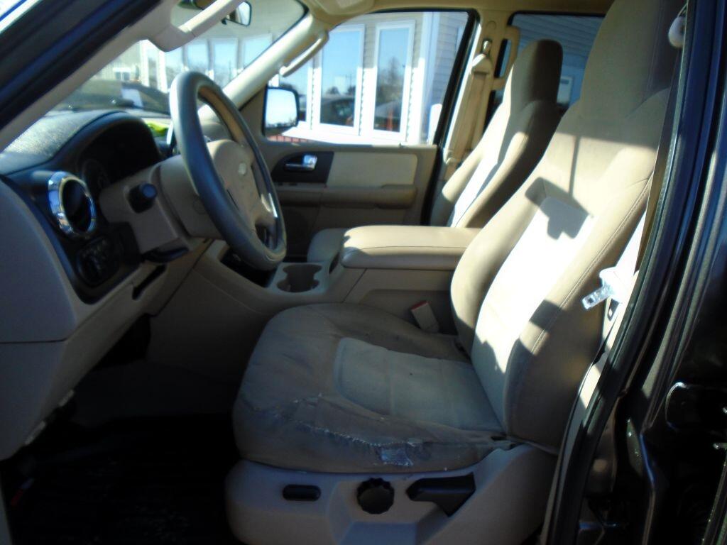 Ford Expedition XLT 4WD 2005
