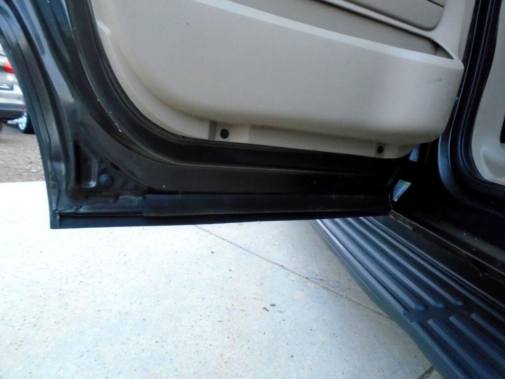 Ford Expedition XLT 4WD 2005