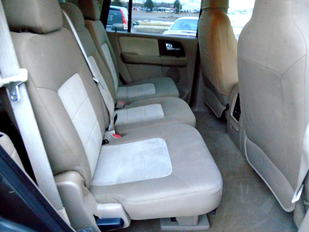 Ford Expedition XLT 4WD 2005