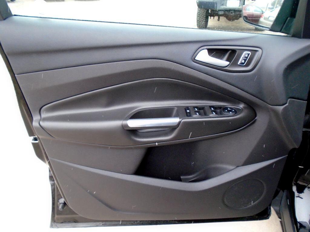 Ford Escape SE FWD 2016