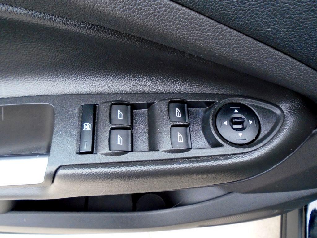 Ford Escape SE FWD 2016