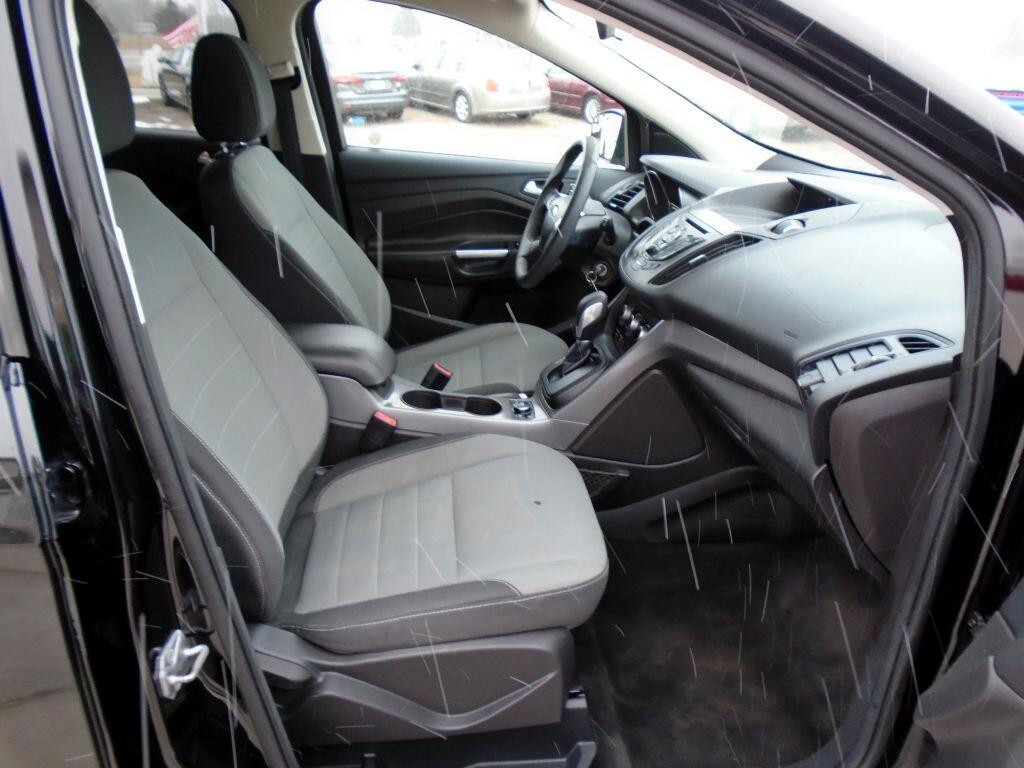 Ford Escape SE FWD 2016
