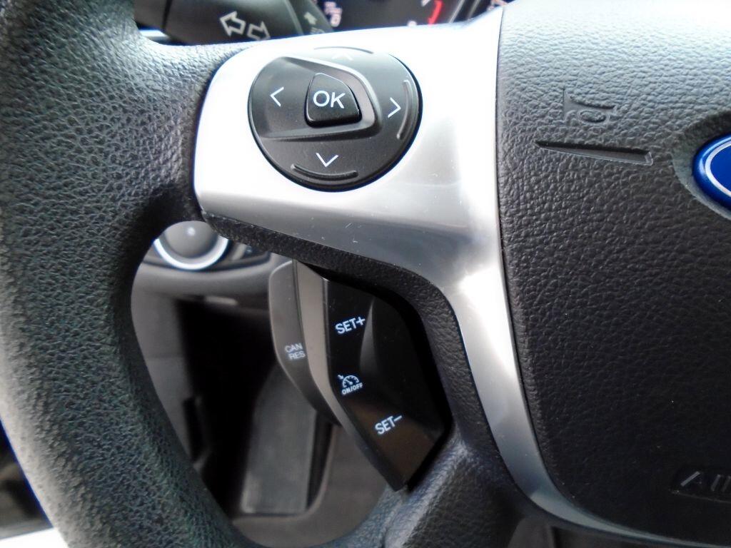 Ford Escape SE FWD 2016