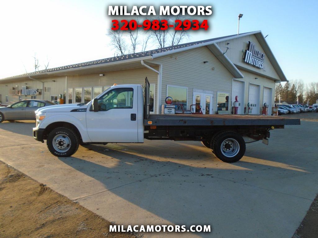2015 Ford F-350 Super Duty Chassis Cab XL