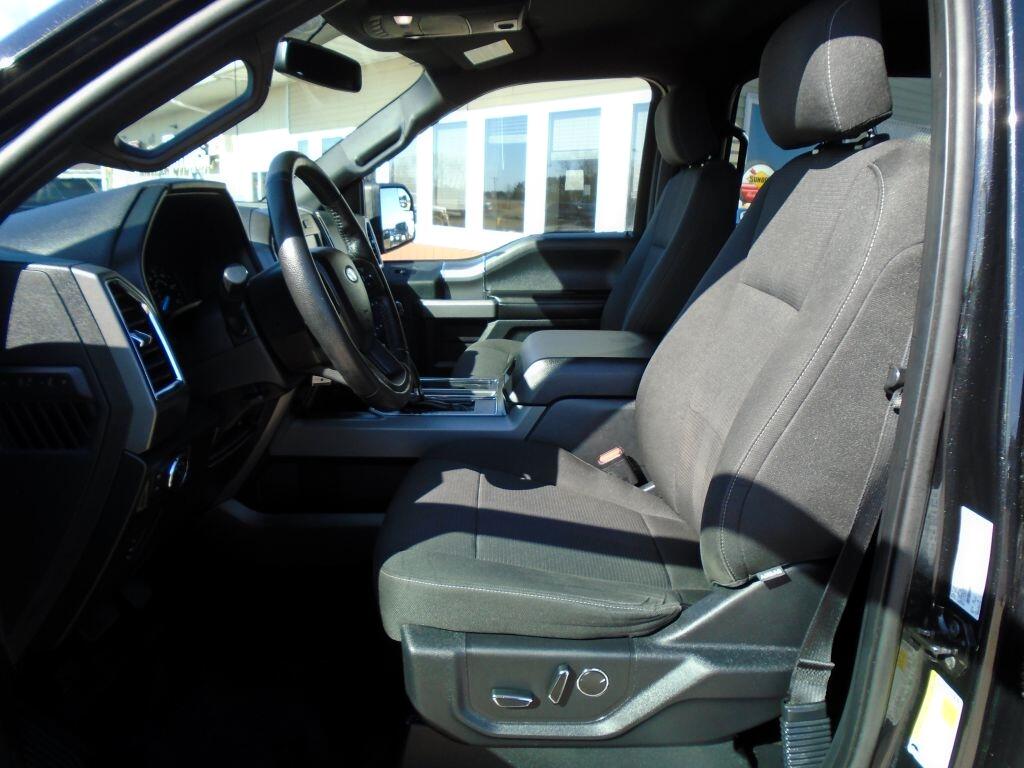 Ford F-150 XL SuperCrew 5.5-ft. Bed 4WD 2015
