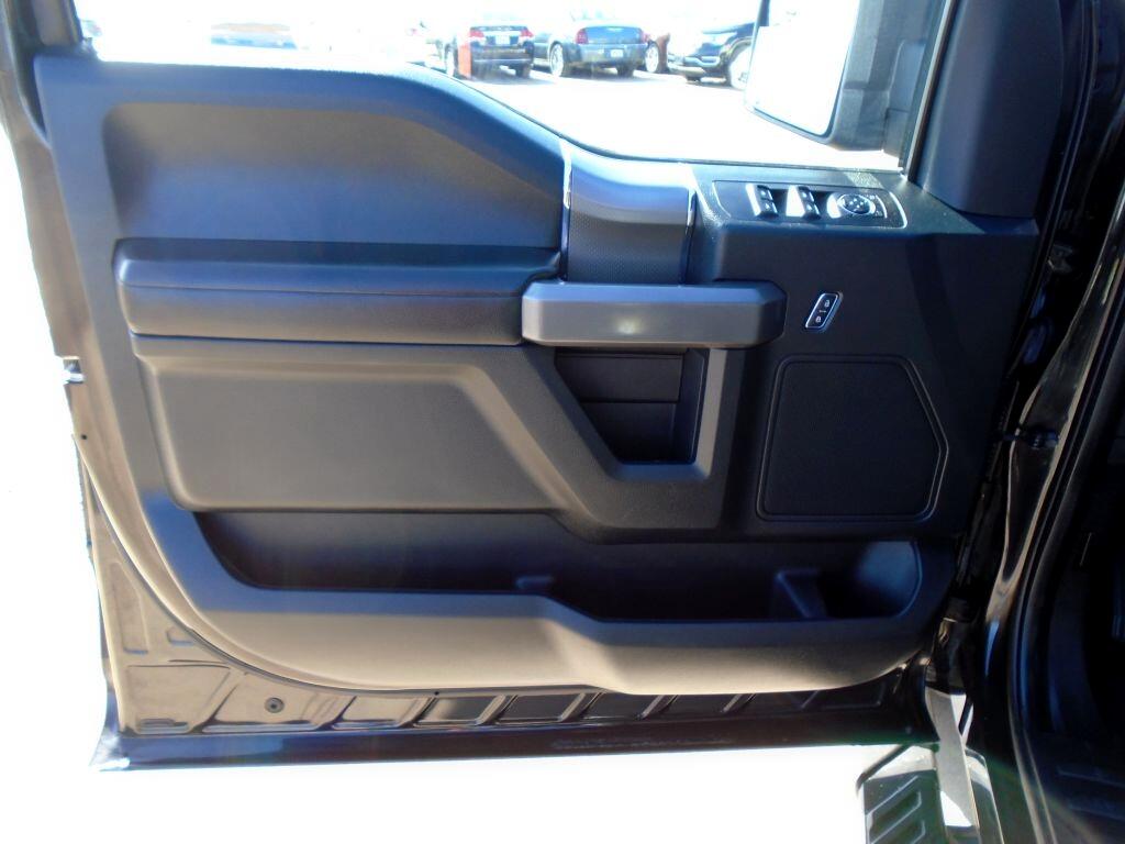 Ford F-150 XL SuperCrew 5.5-ft. Bed 4WD 2015
