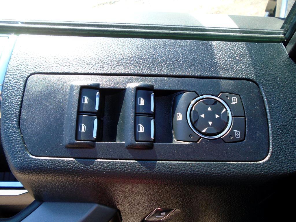 Ford F-150 XL SuperCrew 5.5-ft. Bed 4WD 2015