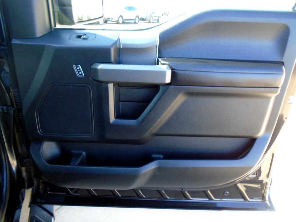 Ford F-150 XL SuperCrew 5.5-ft. Bed 4WD 2015