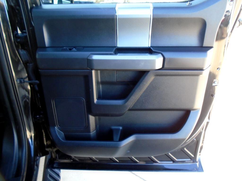 Ford F-150 XL SuperCrew 5.5-ft. Bed 4WD 2015