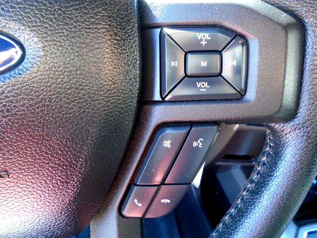 Ford F-150 XL SuperCrew 5.5-ft. Bed 4WD 2015