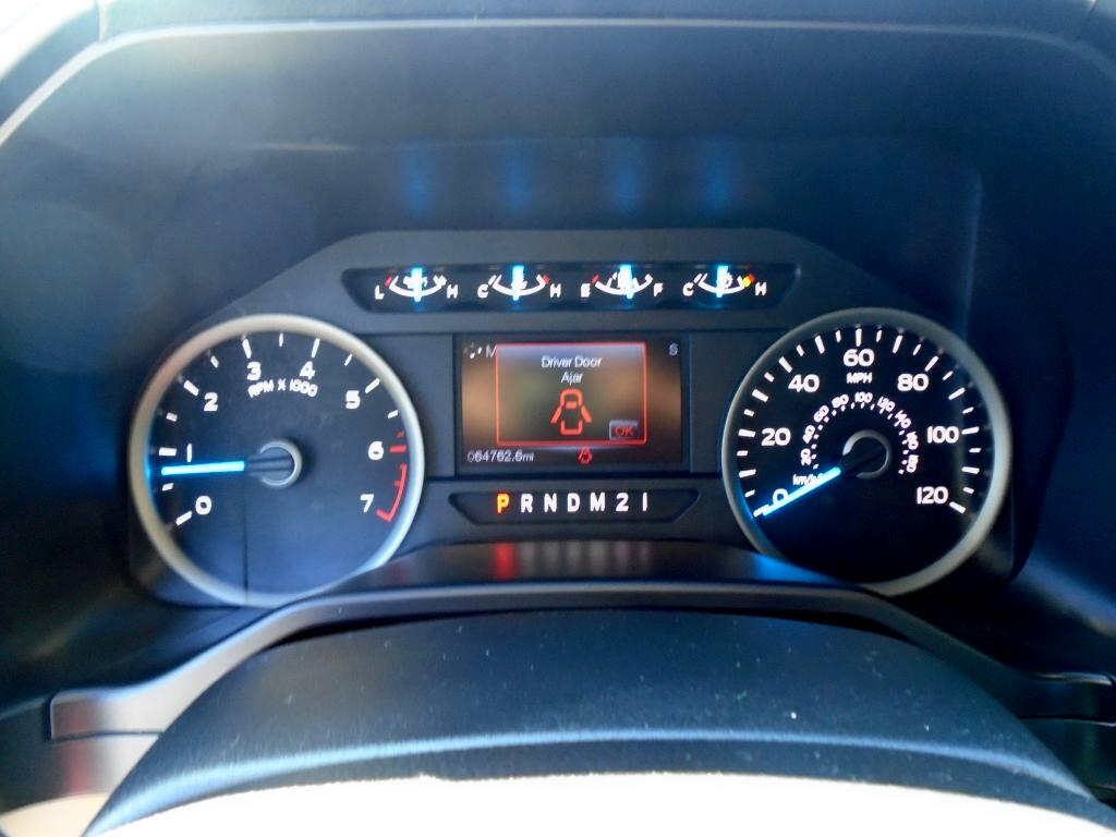Ford F-150 XL SuperCrew 5.5-ft. Bed 4WD 2015